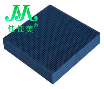 蜂窝活性炭.jpg
